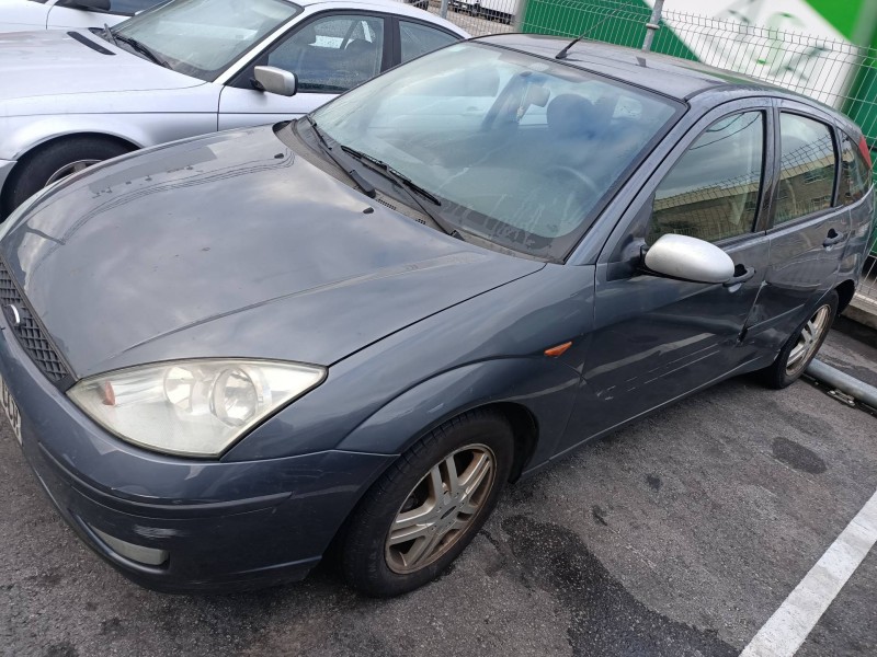 ford focus berlina (cak) del año 2002