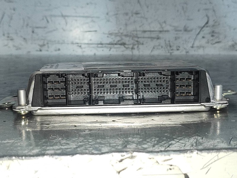 Recambio de centralita motor uce para nissan almera (n16/e) comfort referencia OEM IAM 0281010141 237105M300 B7