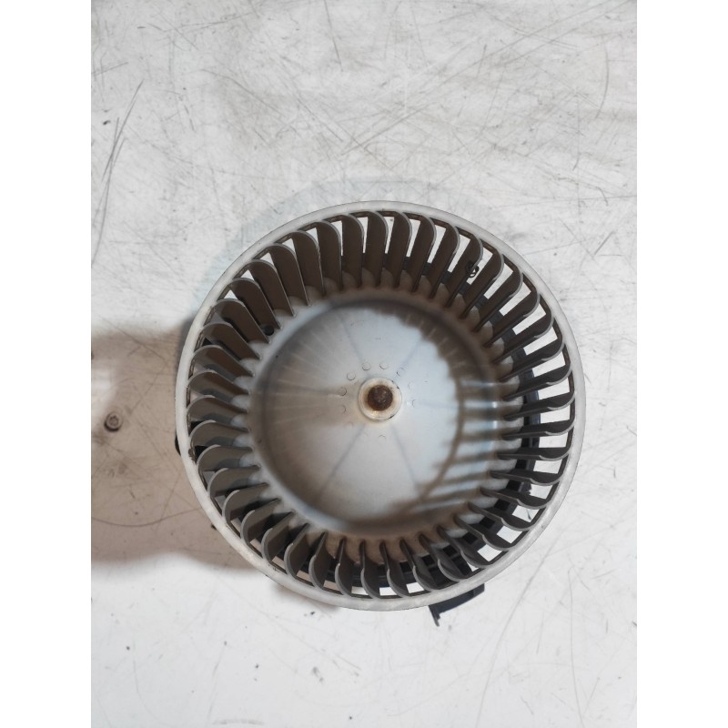 Recambio de motor calefaccion para mercedes clase e (w212) familiar 250 cdi blueefficiency (212.203) referencia OEM IAM V2425002