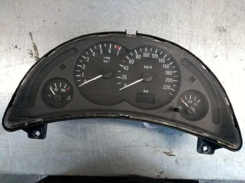 Recambio de cuadro instrumentos para opel corsa c 1.2 16v cat (z 12 xe / lw4) referencia OEM IAM 11008988009 091668714FL 