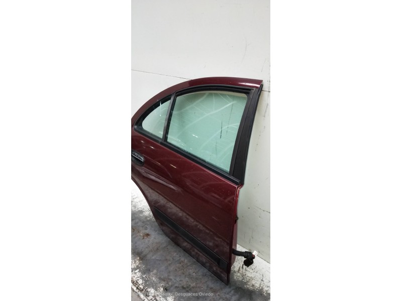 Recambio de puerta trasera derecha para nissan almera (n16/e) 2.2 16v turbodiesel cat referencia OEM IAM   