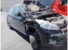 peugeot 208 del año 2015