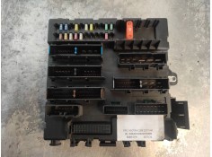 Recambio de caja reles / fusibles para opel vectra c berlina club referencia OEM IAM 13112912  