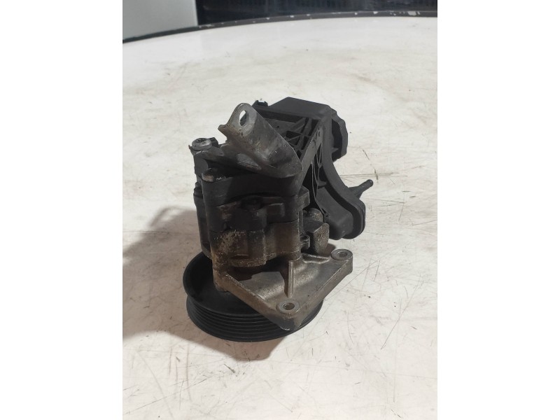 Recambio de bomba direccion para mercedes clase e (w212) familiar 250 cdi blueefficiency (212.203) referencia OEM IAM   