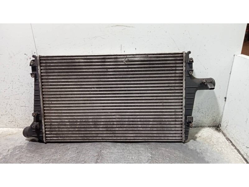 Recambio de intercooler para audi a6 berlina (4b2) 2.5 tdi referencia OEM IAM 4B0145805A  