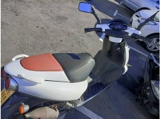 aprilia sr 50 del año 2000 2