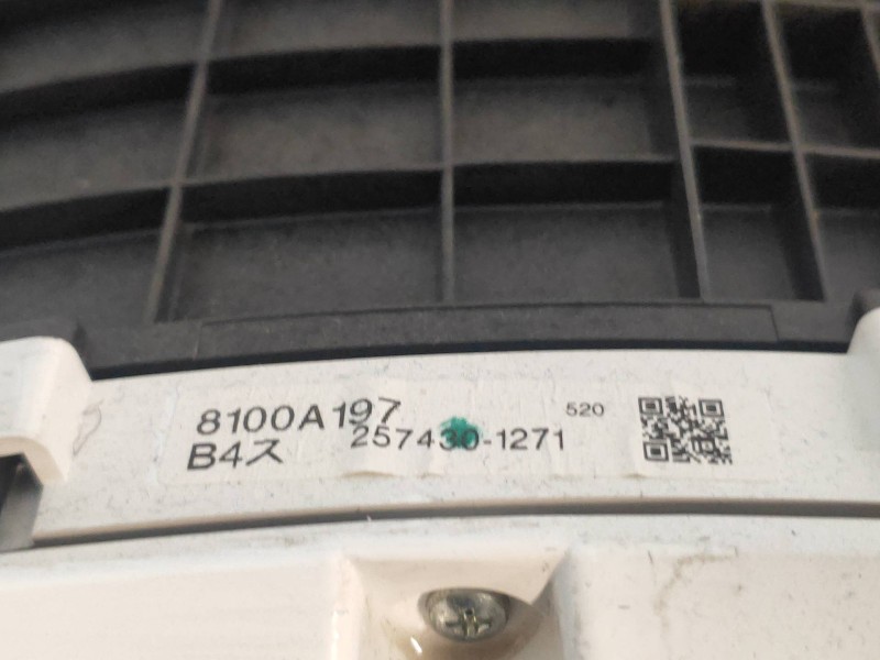 Recambio de cuadro instrumentos para mitsubishi grandis (na0w) 2.0 di-d inform referencia OEM IAM 8100A197 2574301271 