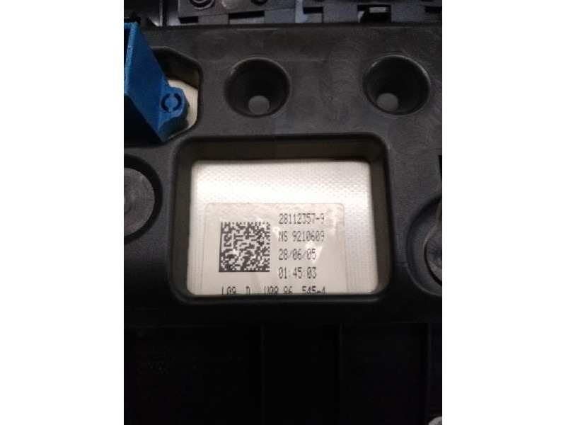 Recambio de cuadro instrumentos para citroen c4 berlina sx referencia OEM IAM P96572391ZD 281124203A 281123579