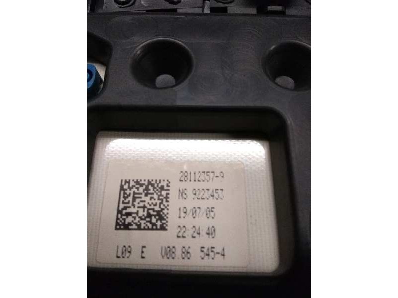 Recambio de cuadro instrumentos para citroen c4 berlina sx referencia OEM IAM P96572391ZD 281124203A 281123579