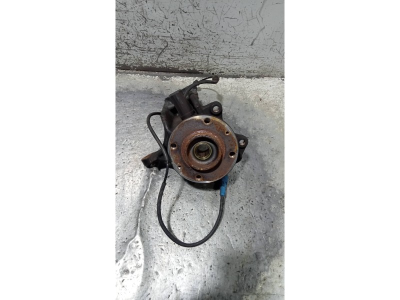 Recambio de mangueta delantera derecha para citroen c4 cactus 1.6 blue-hdi fap referencia OEM IAM   