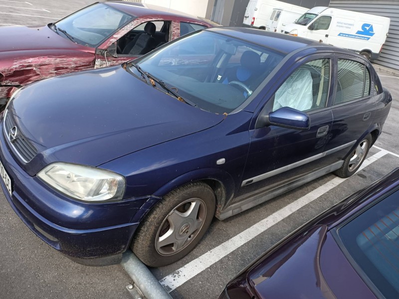 opel astra g berlina del año 1999