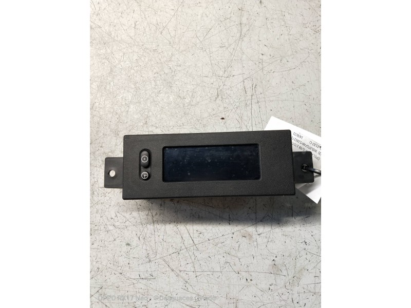 Recambio de pantalla multifuncion para opel astra g berlina club referencia OEM IAM 24418957  