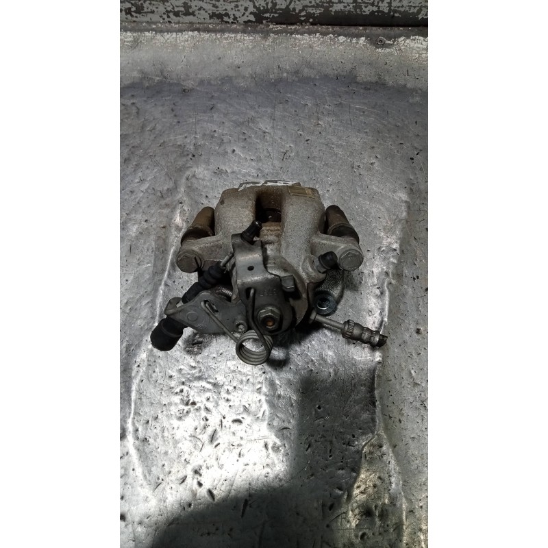 Recambio de pinza freno trasera izquierda para citroen c4 cactus 1.6 blue-hdi fap referencia OEM IAM 32053754  