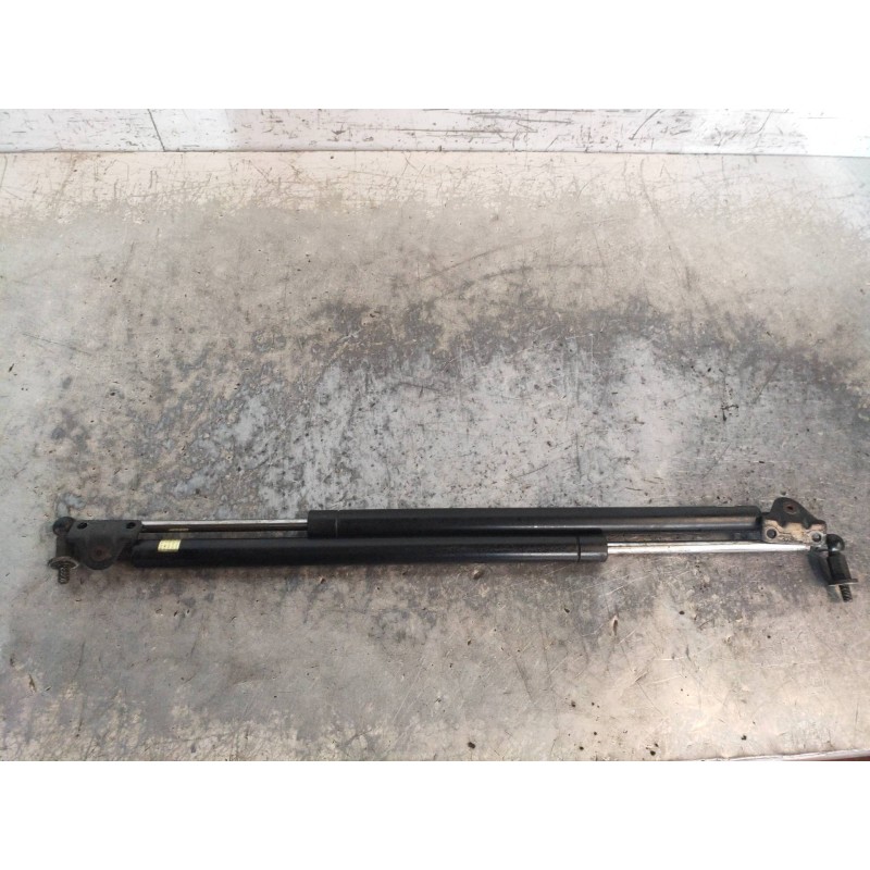 Recambio de amortiguadores maletero / porton para mitsubishi grandis (na0w) 2.0 di-d inform referencia OEM IAM   