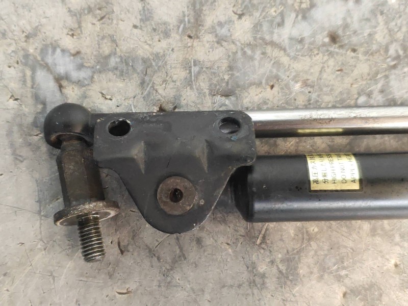 Recambio de amortiguadores maletero / porton para mitsubishi grandis (na0w) 2.0 di-d inform referencia OEM IAM   