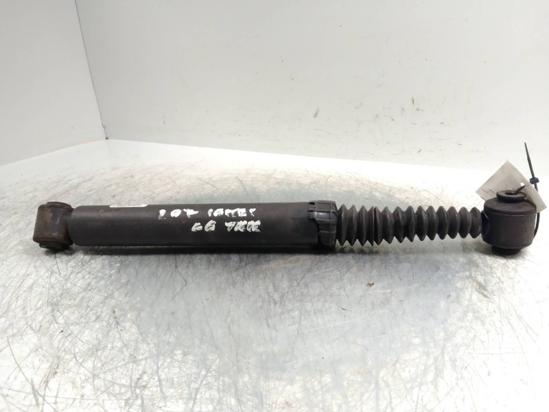 Recambio de amortiguador trasero para peugeot 207 xs referencia OEM IAM   