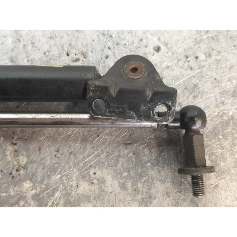 Recambio de amortiguadores maletero / porton para mitsubishi grandis (na0w) 2.0 di-d inform referencia OEM IAM   