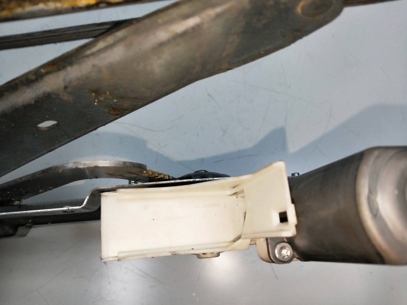 Recambio de elevalunas delantero izquierdo para ford focus berlina (cap) 2.0 cat referencia OEM IAM 994811101  3P