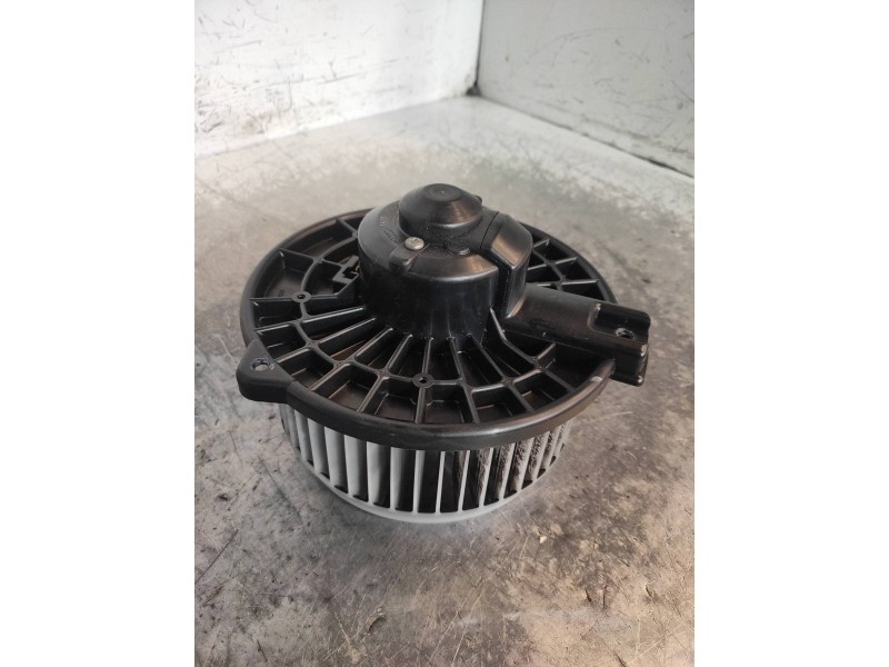 Recambio de motor calefaccion para mitsubishi grandis (na0w) 2.0 di-d inform referencia OEM IAM 1940001610  