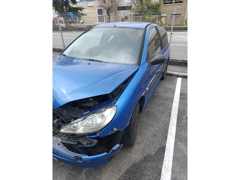 peugeot 206 berlina del año 2005