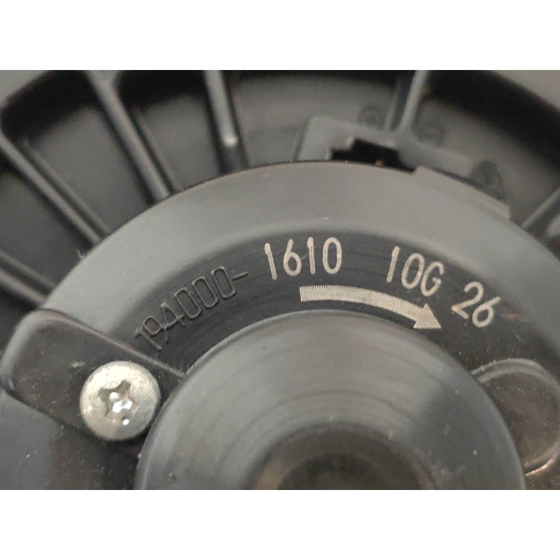 Recambio de motor calefaccion para mitsubishi grandis (na0w) 2.0 di-d inform referencia OEM IAM 1940001610  