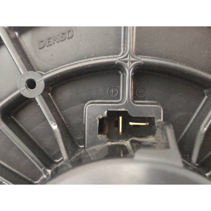 Recambio de motor calefaccion para mitsubishi grandis (na0w) 2.0 di-d inform referencia OEM IAM 1940001610  