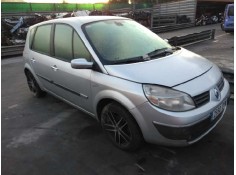 renault scenic ii del año 2006