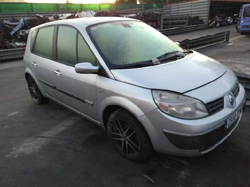 renault scenic ii del año 2006