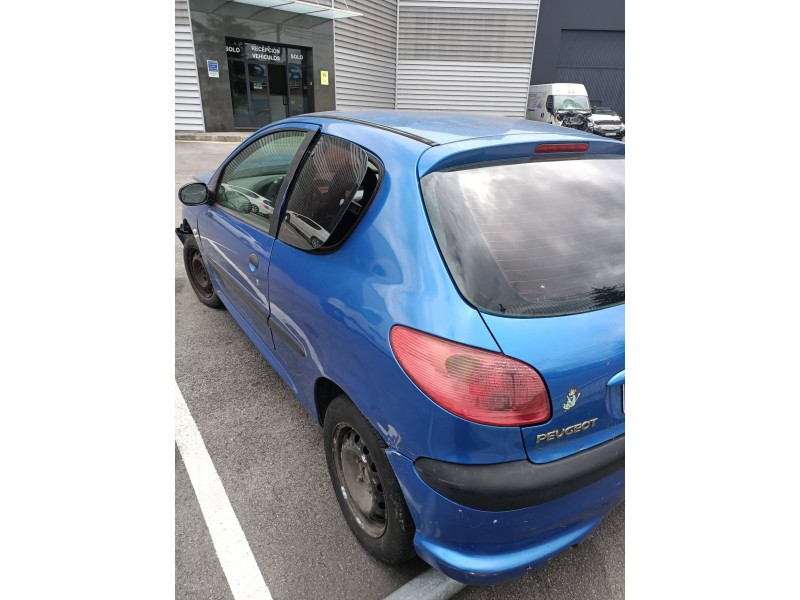 peugeot 206 berlina del año 2005