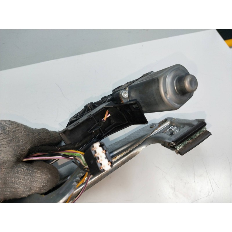 Recambio de elevalunas delantero derecho para ford focus berlina (cap) 1.6 16v cat referencia OEM IAM 4M5T14553 995209102 3P