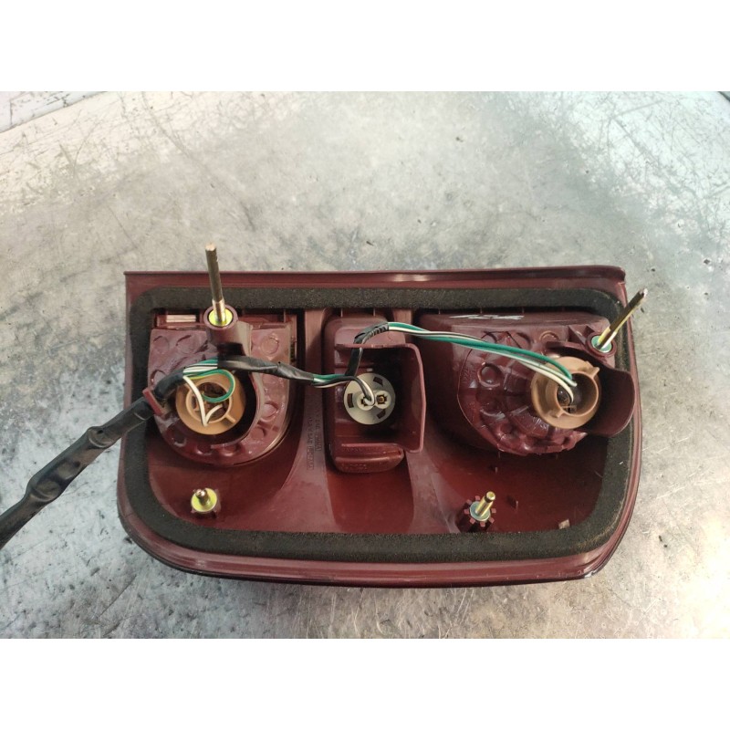 Recambio de piloto trasero izquierdo para toyota rav 4 (a2) 2.0 d-4d executive 4x4 (2003) referencia OEM IAM   