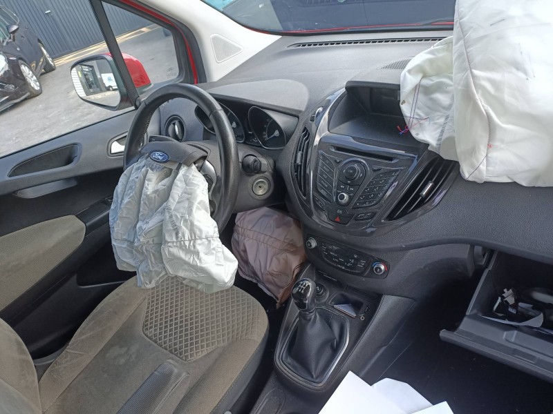 ford tourneo courier (c4a) del año 2015