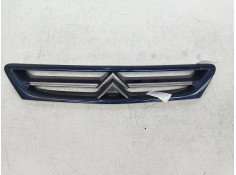 Recambio de rejilla delantera para citroen xsara berlina 1.6 referencia OEM IAM   