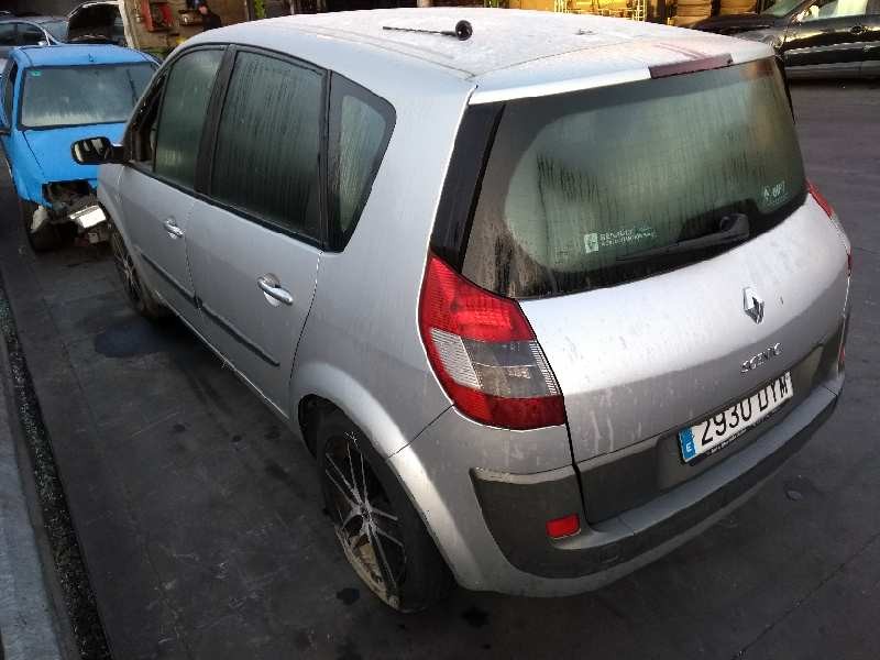 renault scenic ii del año 2006