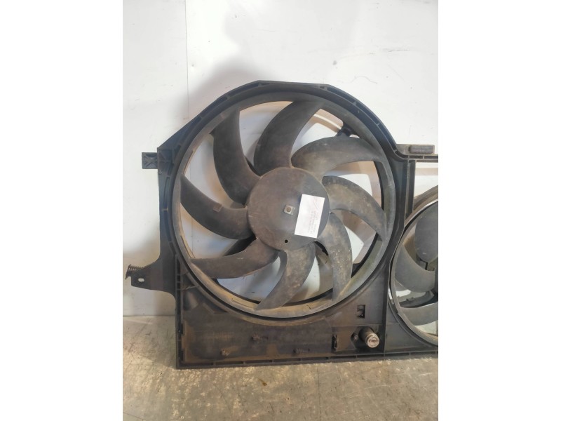 Recambio de electroventilador para fiat scudo (222) 1.9 td / 2.0 jtd el furg. referencia OEM IAM 8240141  