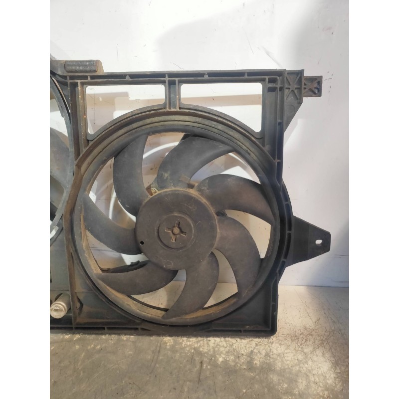 Recambio de electroventilador para fiat scudo (222) 1.9 td / 2.0 jtd el furg. referencia OEM IAM 8240141  