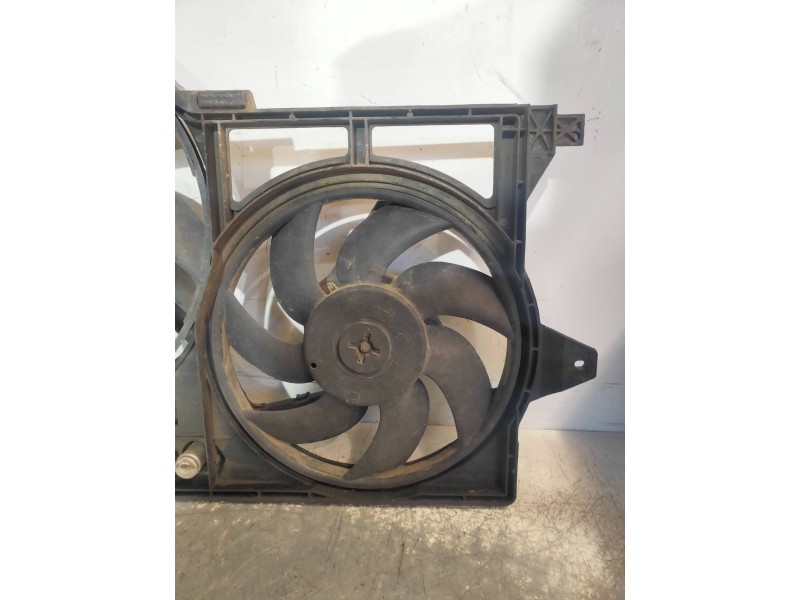 Recambio de electroventilador para fiat scudo (222) 1.9 td / 2.0 jtd el furg. referencia OEM IAM 8240141  