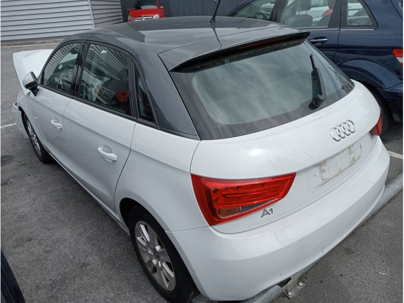 audi a1 sportback (8xa) del año 2012