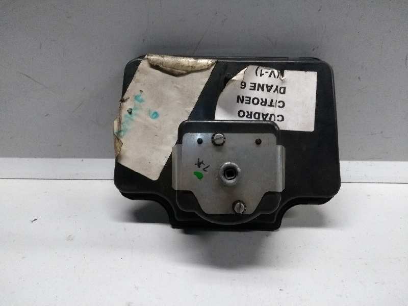 Recambio de cuadro instrumentos para citroen dyane referencia OEM IAM    Recambio de cuadro instrumentos para citroen dyane referencia OEM IAM