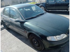 opel vectra b berlina del año 1998