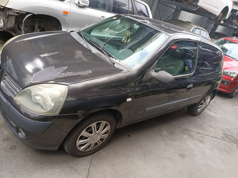 renault clio ii fase ii (b/cb0) del año 2004