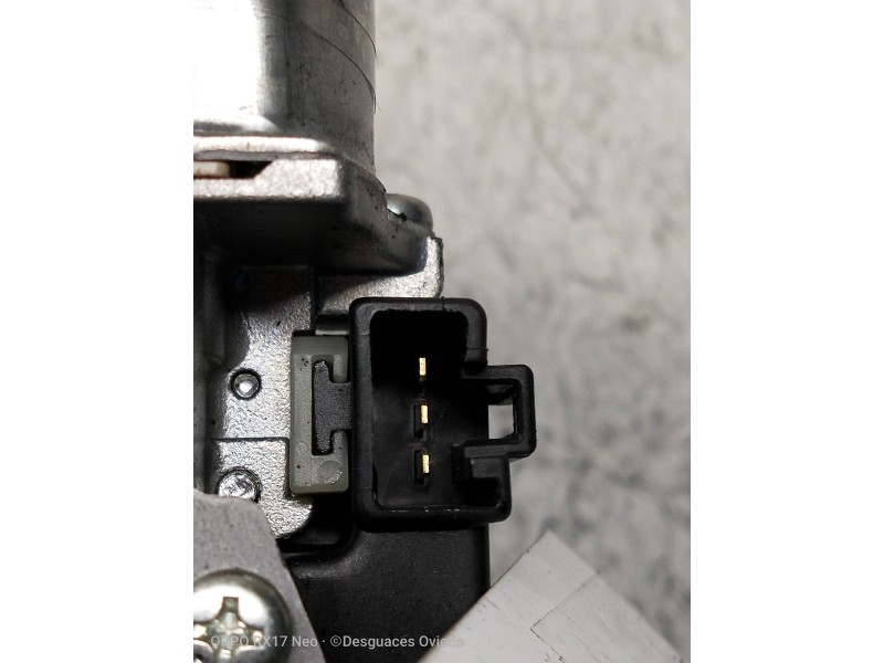 Recambio de motor limpia trasero para toyota corolla (e12) 1.4 d-4d luna compact referencia OEM IAM 8513002020 1592006213 