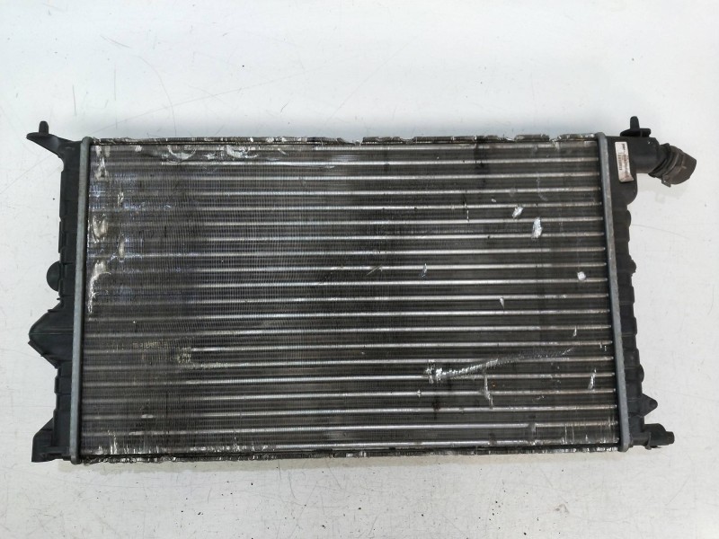 Recambio de radiador agua para citroen xantia berlina 1.9 d x referencia OEM IAM 853611U 731009 