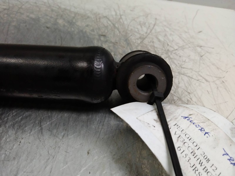 Recambio de amortiguador trasero para peugeot 208 1.6 blue-hdi fap referencia OEM IAM   