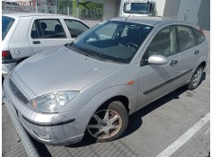 ford focus berlina (cak) del año 2004