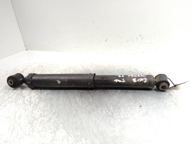 Recambio de amortiguador trasero para peugeot 208 1.4 hdi fap referencia OEM IAM   