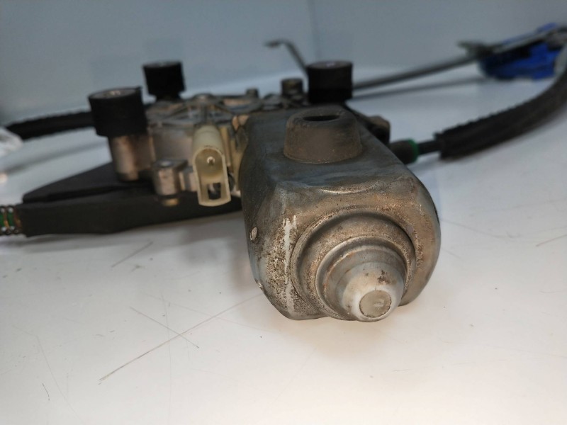 Recambio de elevalunas trasero izquierdo para ford mondeo berlina/familiar (fd) 2.5 v6 24v cat referencia OEM IAM   5P