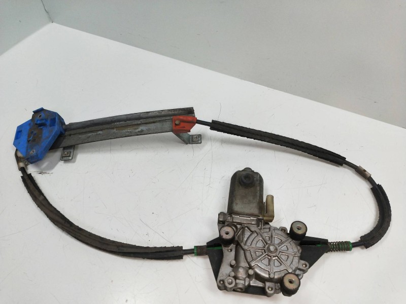 Recambio de elevalunas trasero izquierdo para ford mondeo berlina/familiar (fd) referencia OEM IAM   