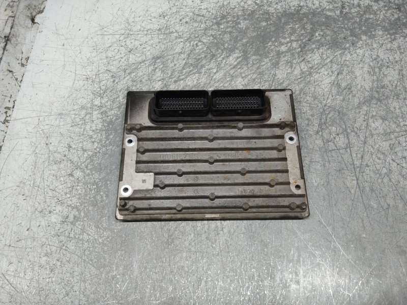 Recambio de centralita motor uce para chrysler neon (pl) 1.6 le referencia OEM IAM S117219001  