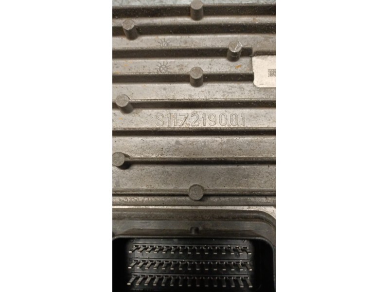 Recambio de centralita motor uce para chrysler neon (pl) 1.6 le referencia OEM IAM S117219001  